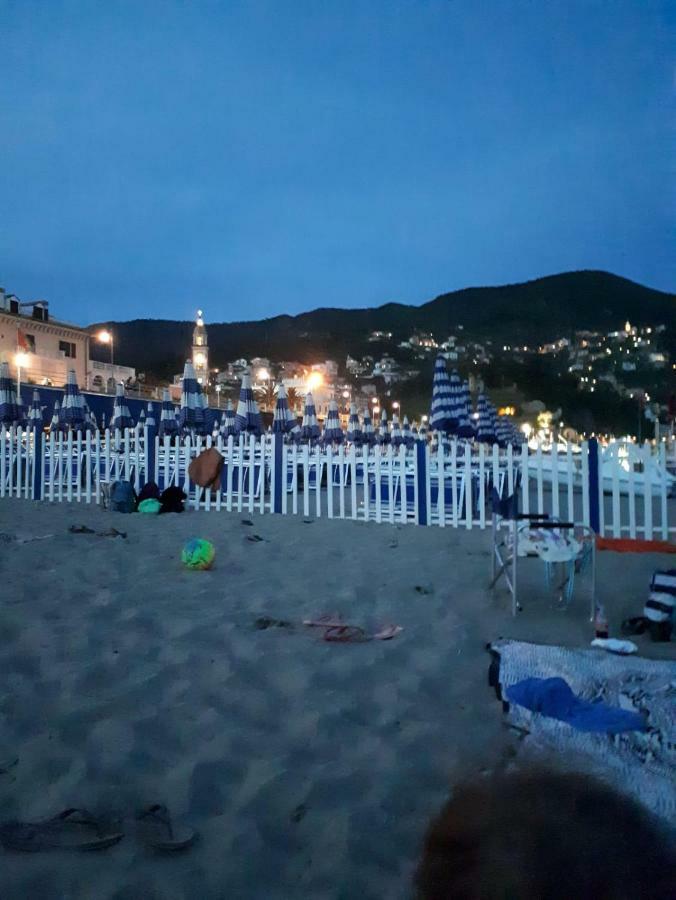 Appartamento Terrazza Vista Mare Mozzafiato Moneglia Dış mekan fotoğraf