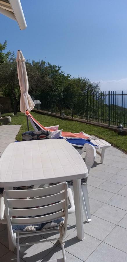 Appartamento Terrazza Vista Mare Mozzafiato Moneglia Dış mekan fotoğraf