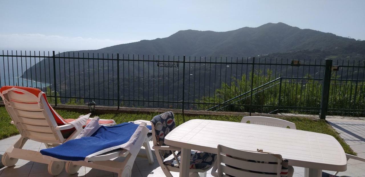 Appartamento Terrazza Vista Mare Mozzafiato Moneglia Dış mekan fotoğraf
